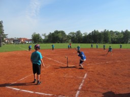 img/2024/t_ball_24/IMG_3839.JPG